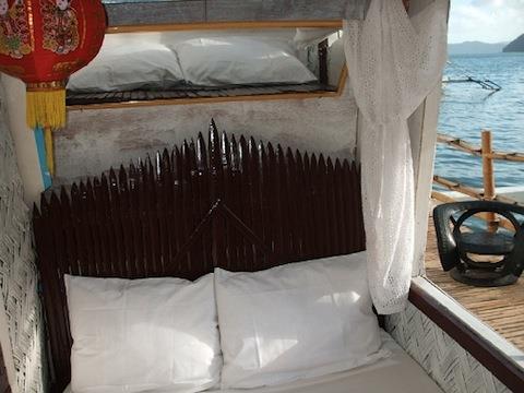 El Nido Floating Hotel Bilik gambar